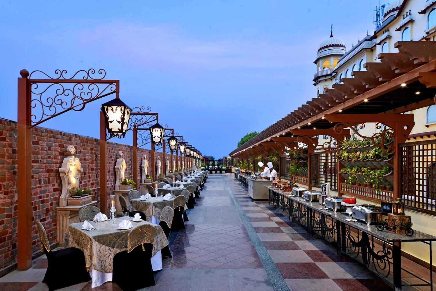 Noormahal Palace Hotel Karnal Exterior photo