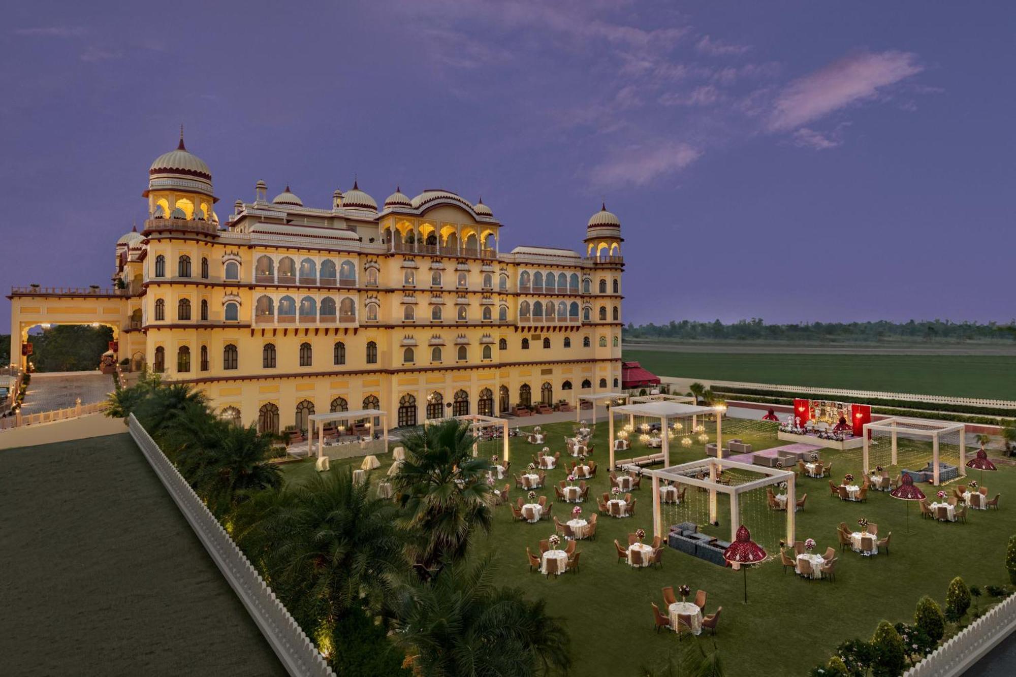 Noormahal Palace Hotel Karnal Exterior photo